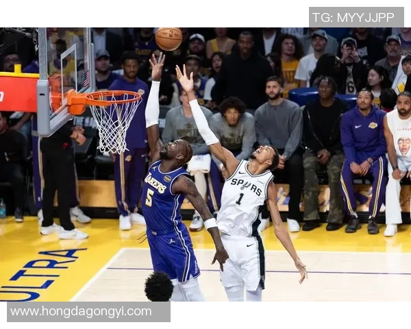 12年湖人与马刺的经典对决回顾与分析篮球历史上的传奇时刻