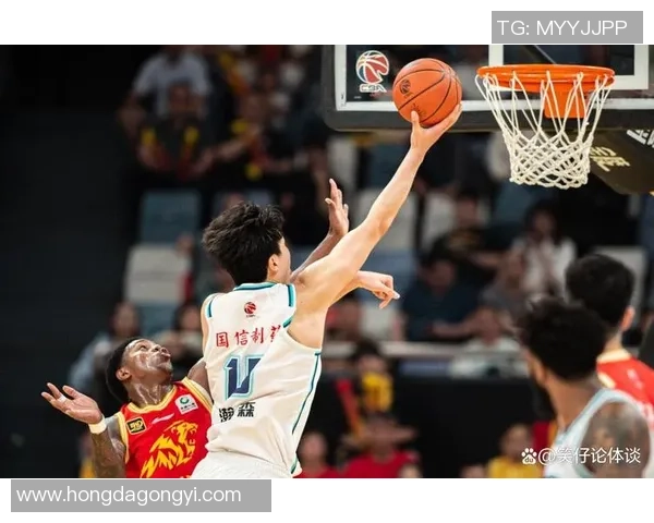 2016年首钢与新疆篮球对决回顾精彩瞬间与赛场激情再现